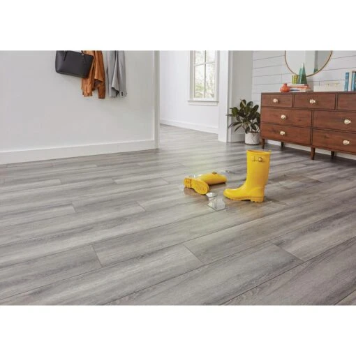 Home Decorators Collection Disher Oak 8mm Thick X 8.03 In. Wide X 47.64 In. Length Laminate Flooring (21.26 Sq. Ft. / Case) -Flooring Shop